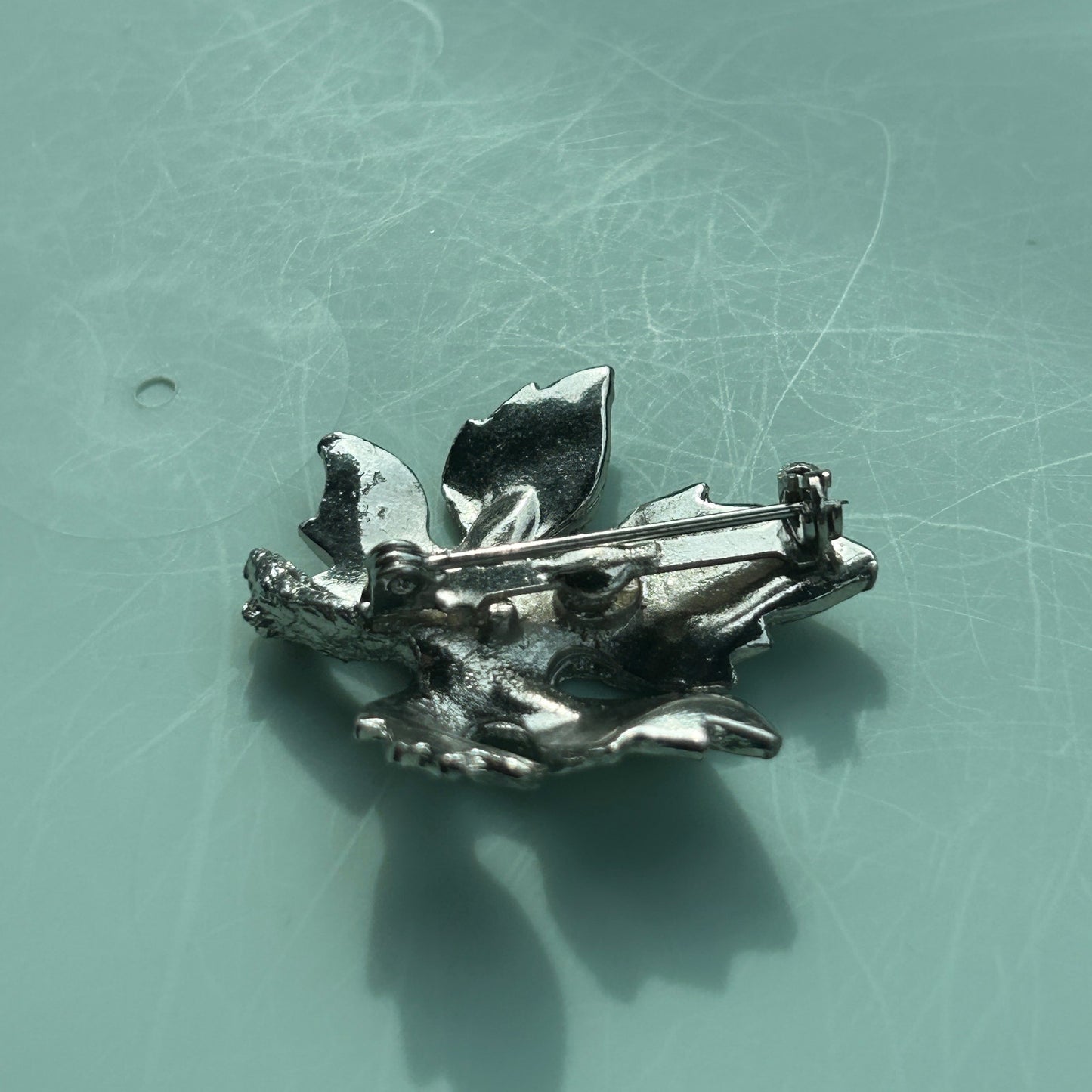 Vintage Silver-Tone Leaf Brooch | Textured Maple Leaf Pin | Mid-Century Jewelry