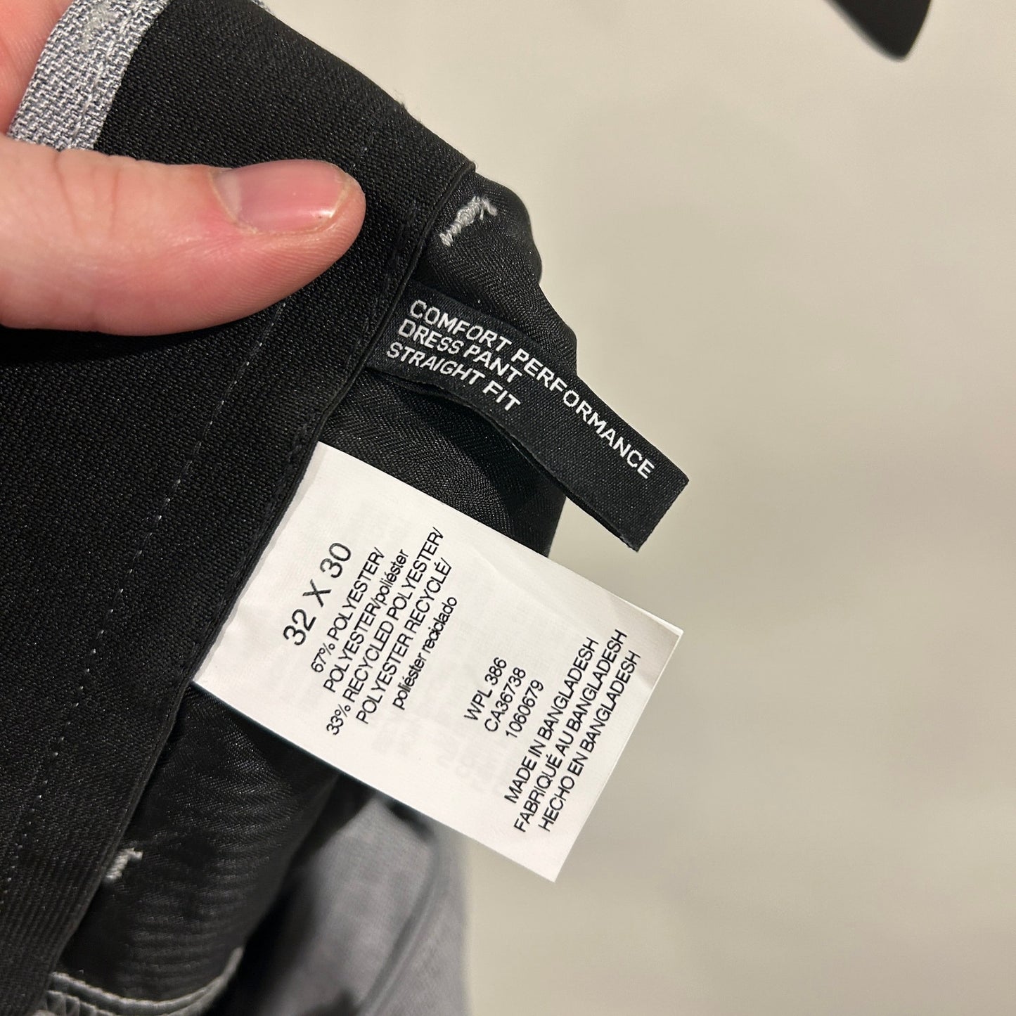 NWT Haggar Men's Super Flex Waistband Dress Pants - 32x30 - Heather Gray