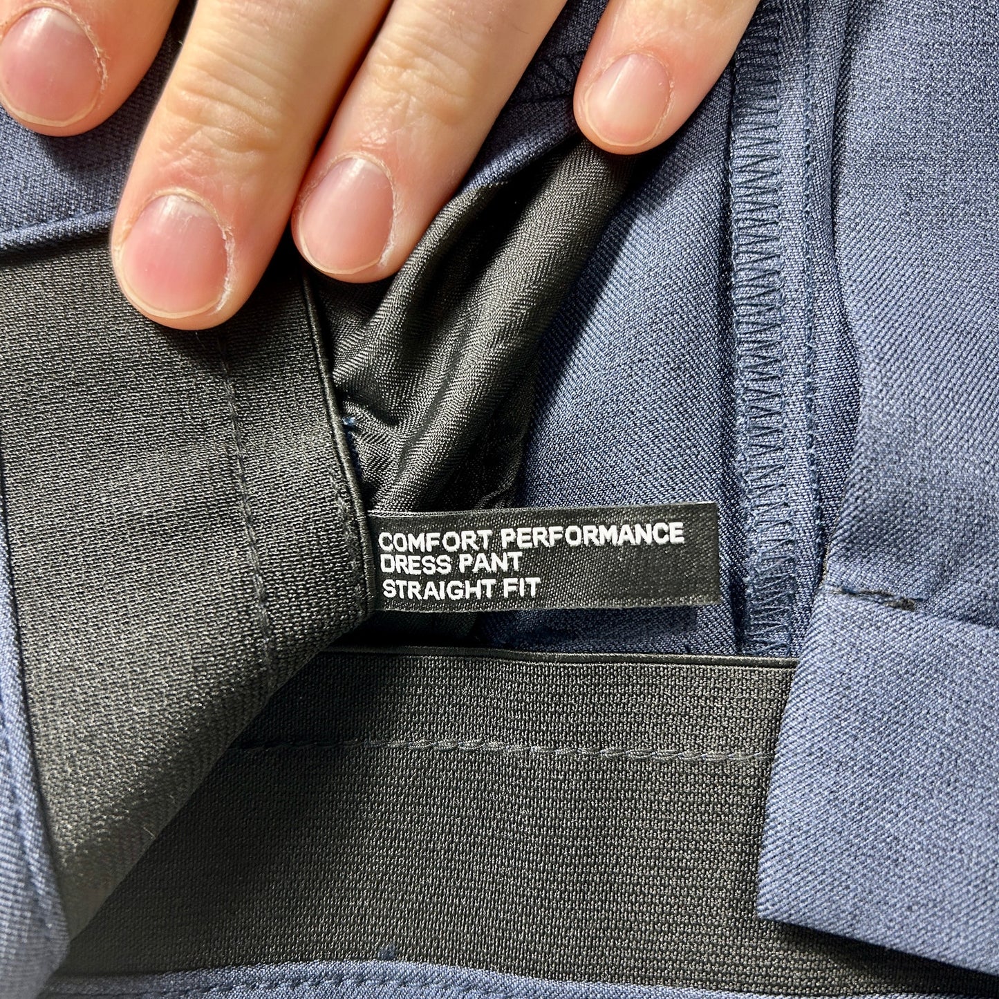 NWT Haggar Men's Super Flex Waistband Dress Pants, 32x30 Navy Blue, Straight Fit