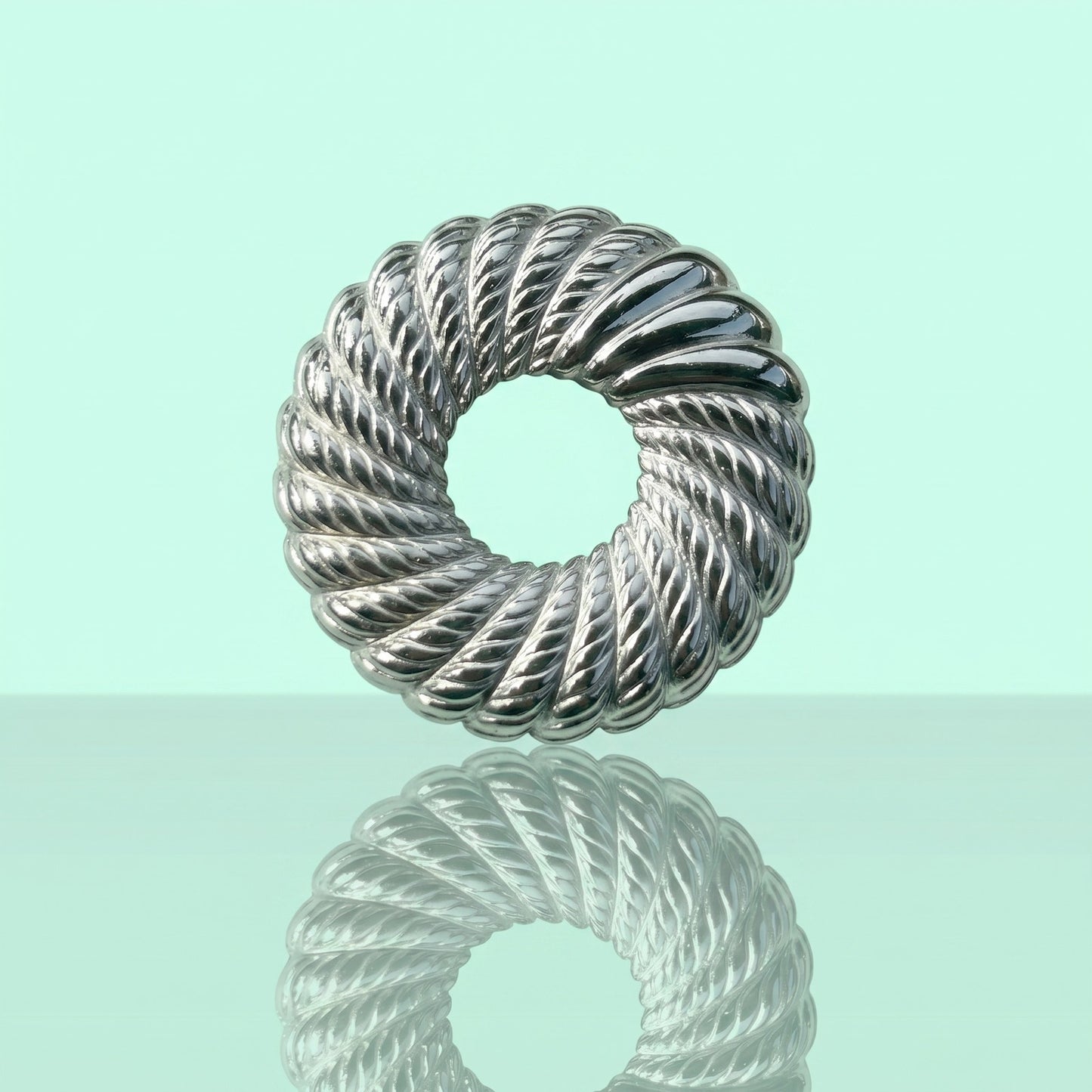 Vintage Monet Signed Silver-Tone Wreath Brooch Round Pin | Mid-Century Jewelry