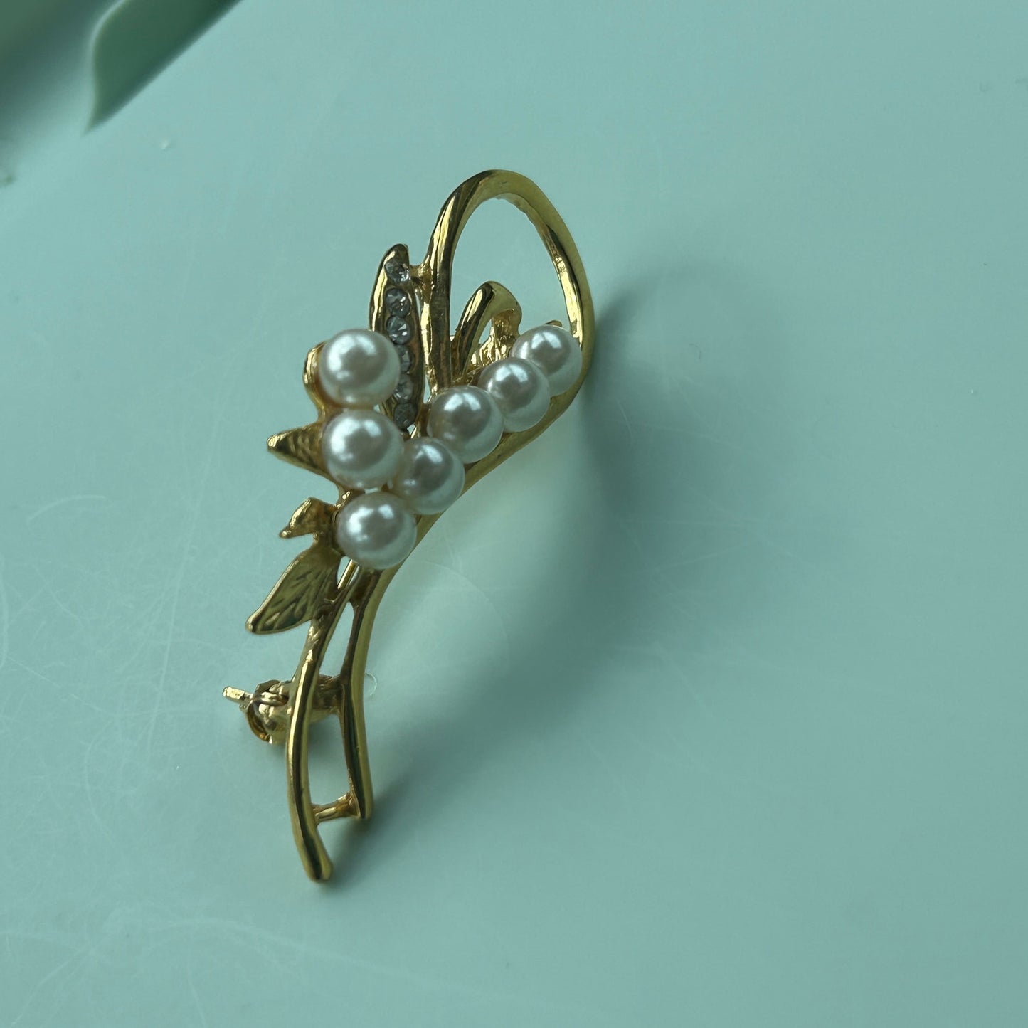 Vintage Faux Pearl & Rhinestone Swirl Brooch | Gold-Tone Floral Spray Pin