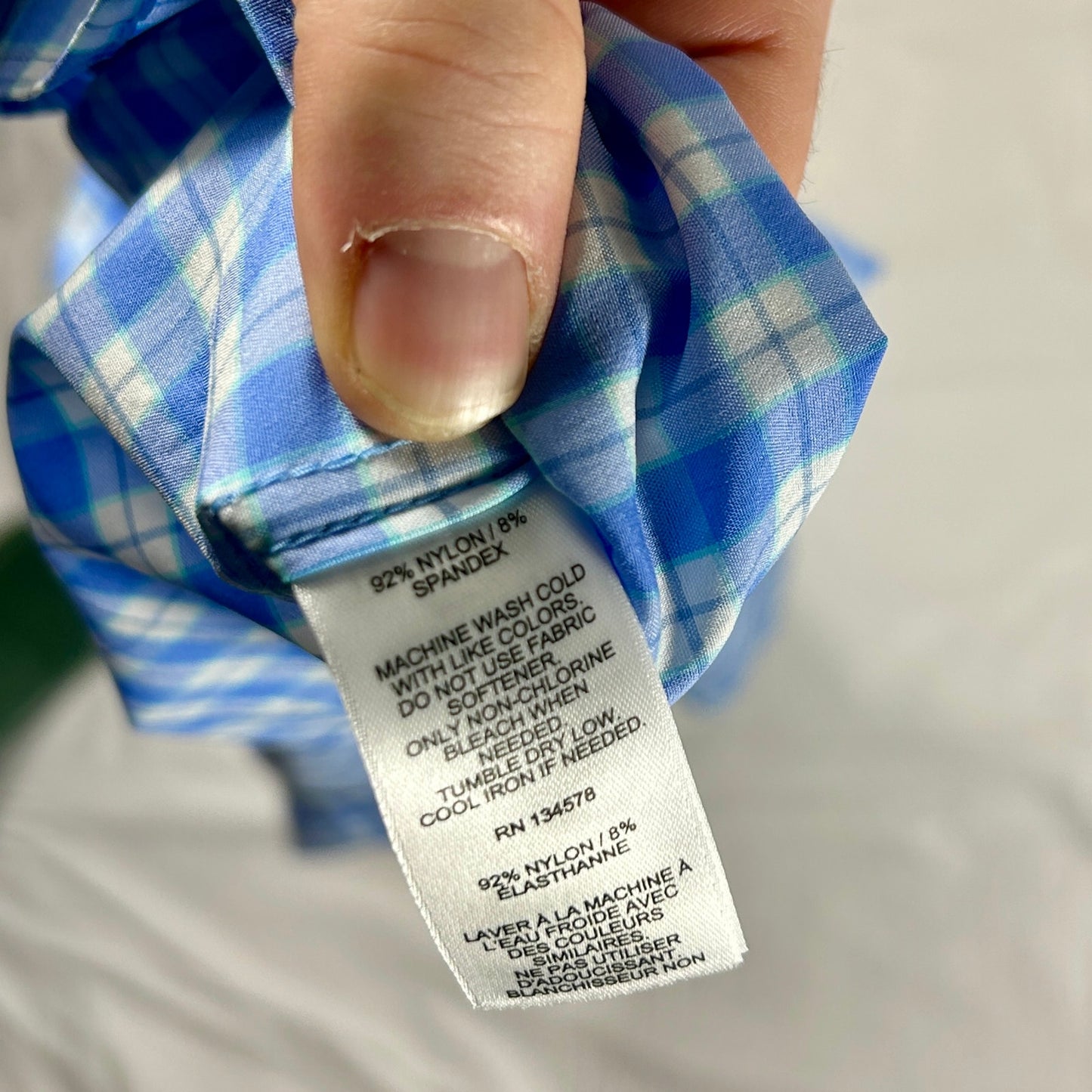 NWT Vineyard Vines On-The-Go Lightweight Plaid Button Down Size L, Classic Fit
