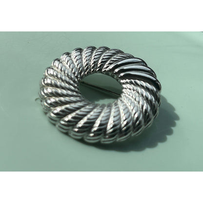 Vintage Monet Signed Silver-Tone Wreath Brooch Round Pin | Mid-Century Jewelry