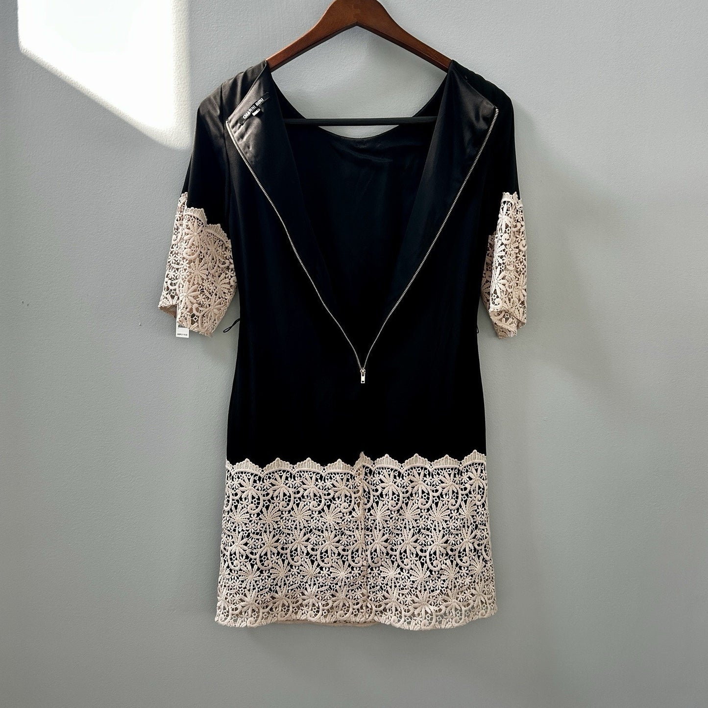 Gianni Bini Black Beige Lace Sheath Dress, Short, XS, Half Sleeve
