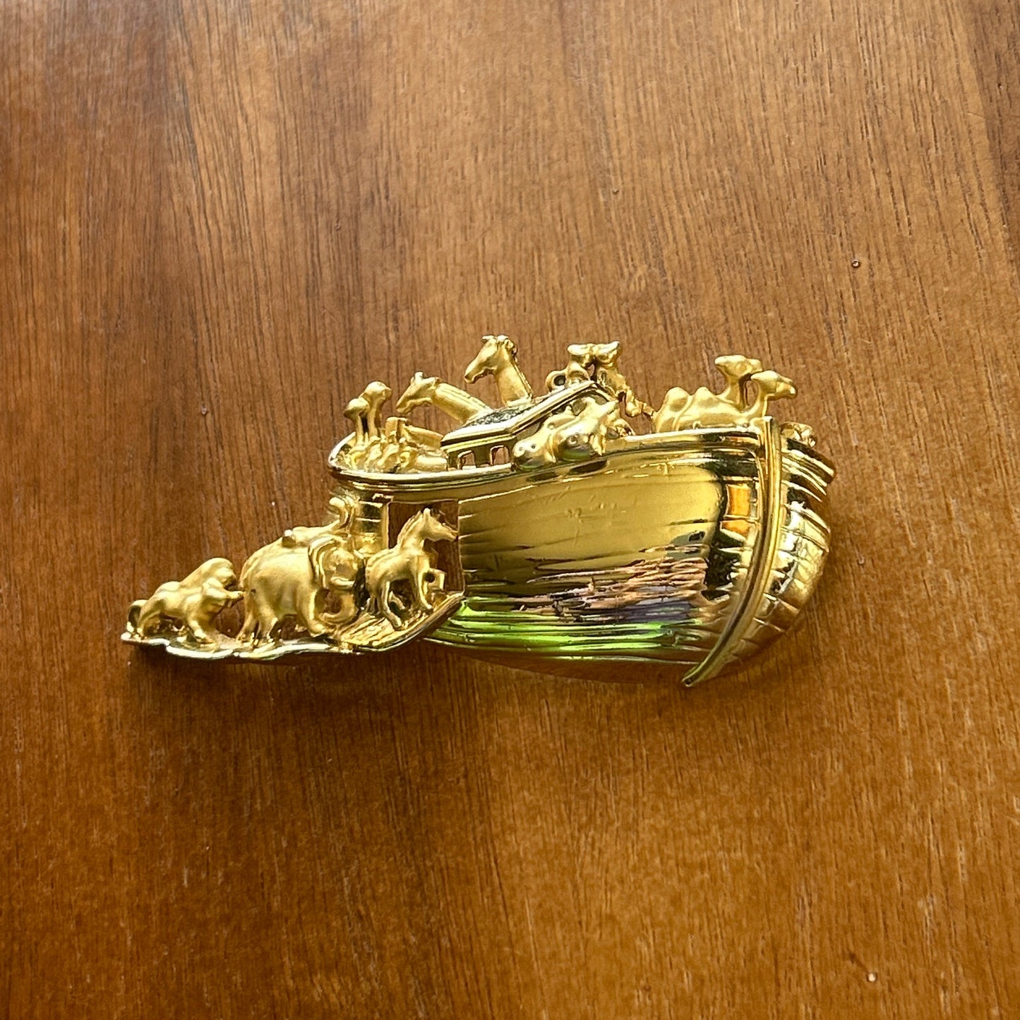 Vintage Noah’s Ark Gold-Tone Brooch, Detailed 3D Animal Figural Pin, Religious