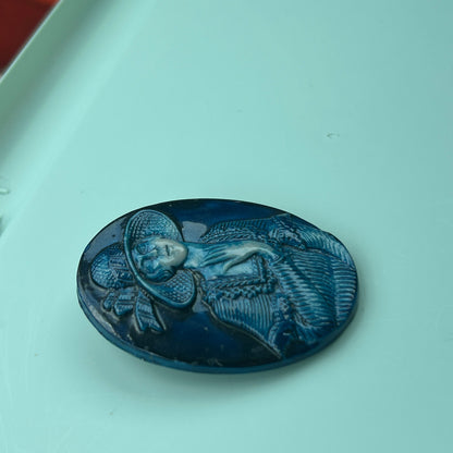 Vintage Art Deco Revival Blue Resin Cameo Brooch, Flapper Girl, Made in Israel