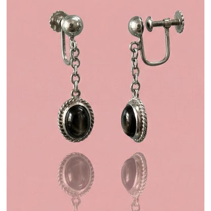 Vintage Black Star Sapphire Screw-Back Earrings
