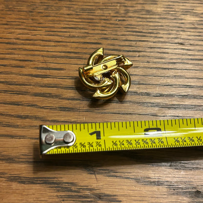 Vintage Gold Tone Twisted Knot Brooch Pin 1in 1980s 1990s Bar Pin