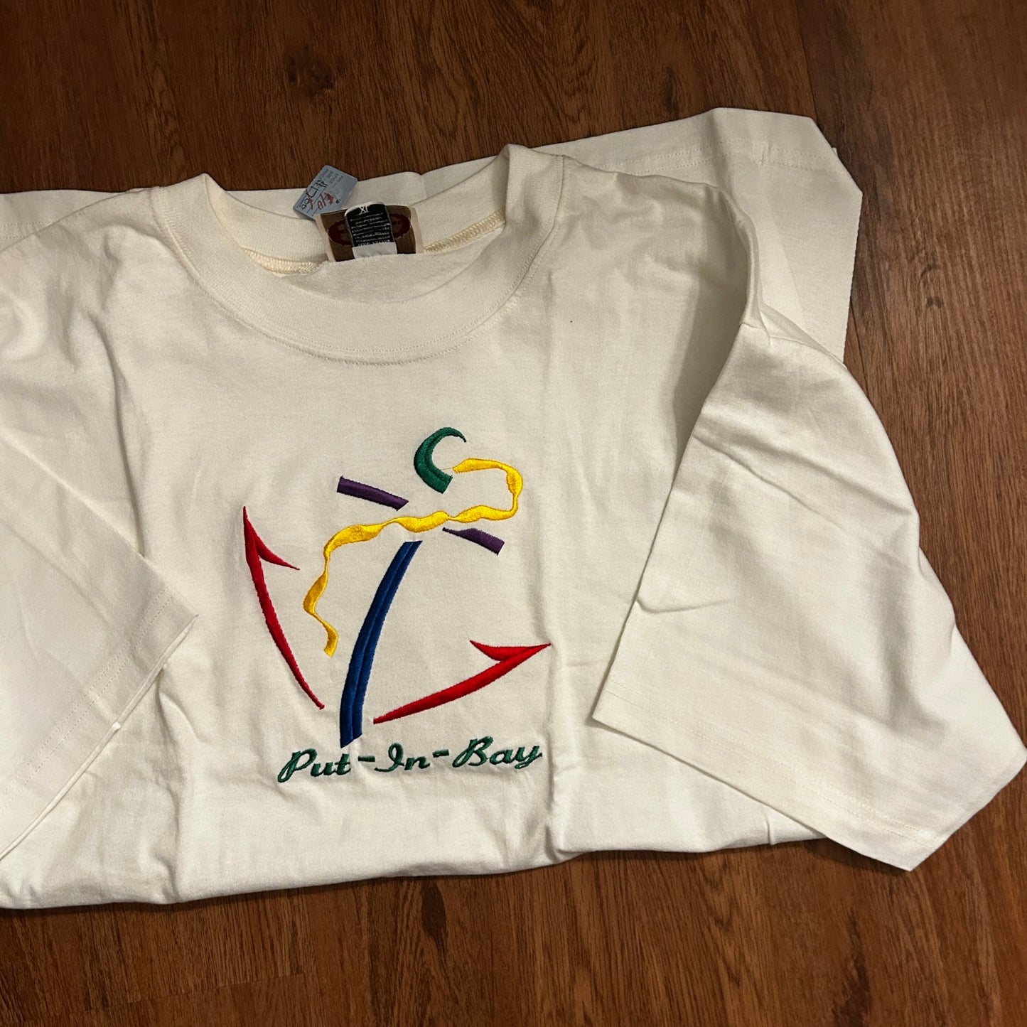 NWT Put-In-Bay Embroidered Souvenir T-Shirt - Time Square Sportswear - XL