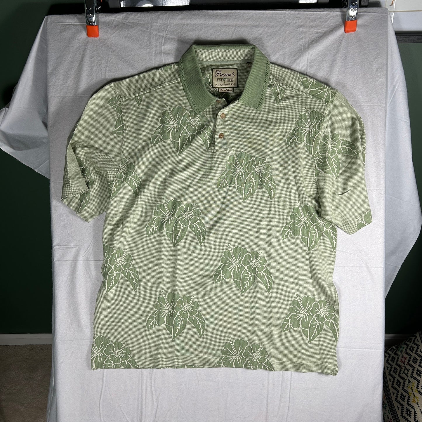 Pusser’s Tortola BVI Silk & Cotton Polo Shirt - Large - Sage Green Hibiscus Leaf Print