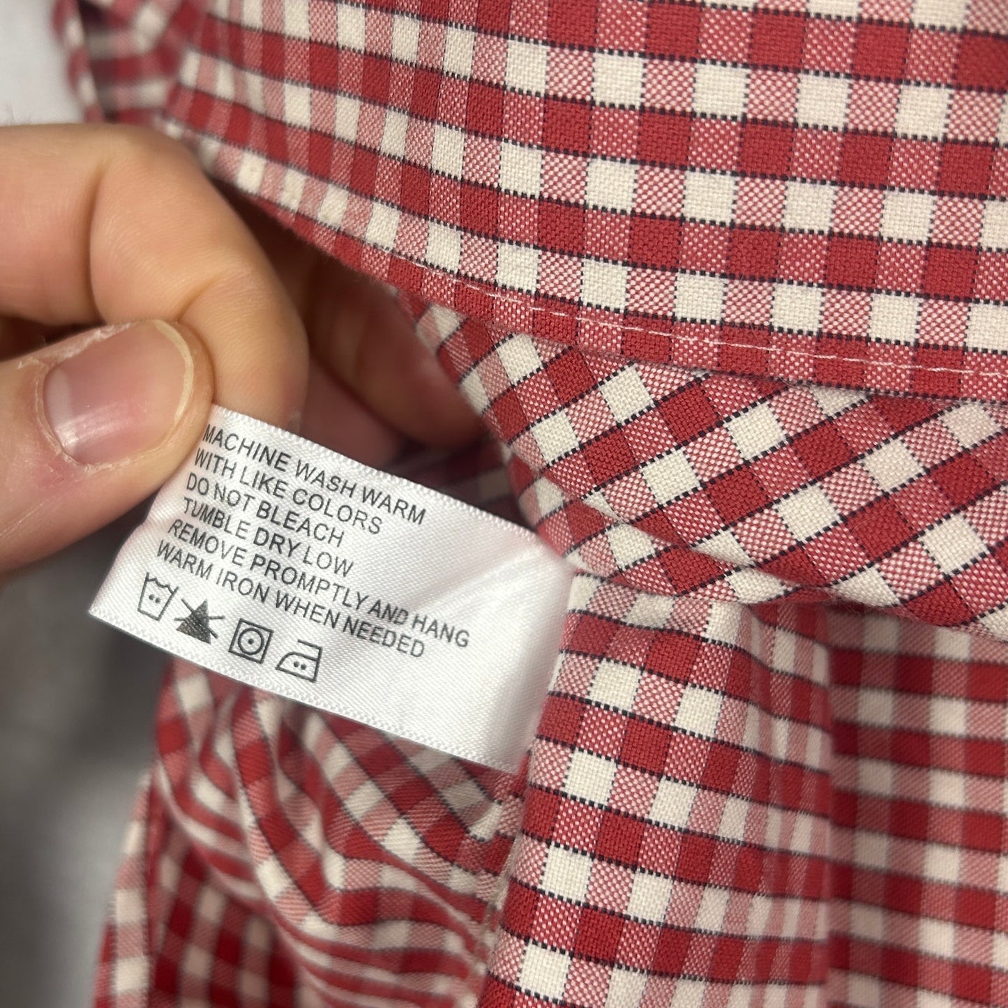Orvis Men's Large Red & White Gingham Check Button Down Long Sleeve Shirt